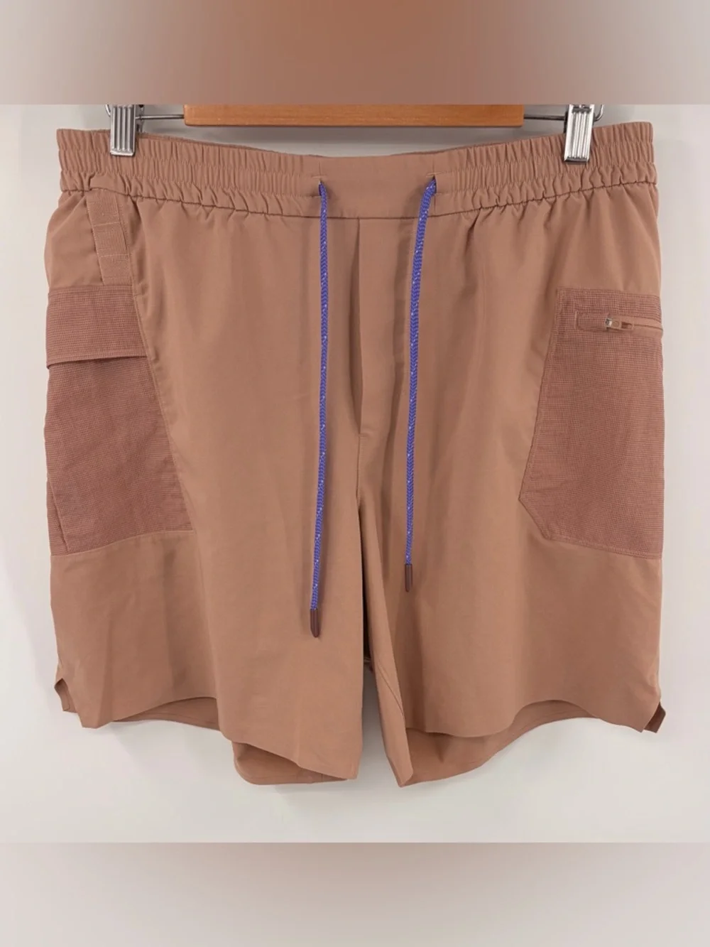 Lululemon water repellent hiking short clay pink men’s L outdoor camping